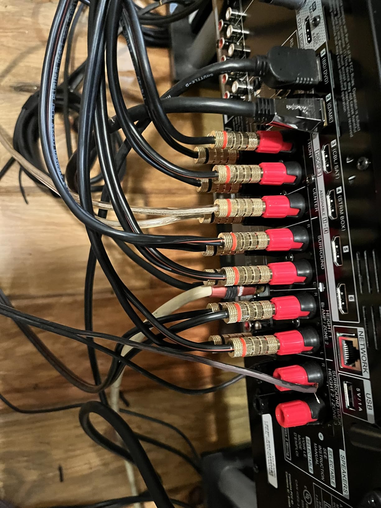 WGGE WG-3333 24k Gold Plated Speaker Banana Plugs-Closed Screw Type (12 Pairs (24 Plugs)) customer photo 1