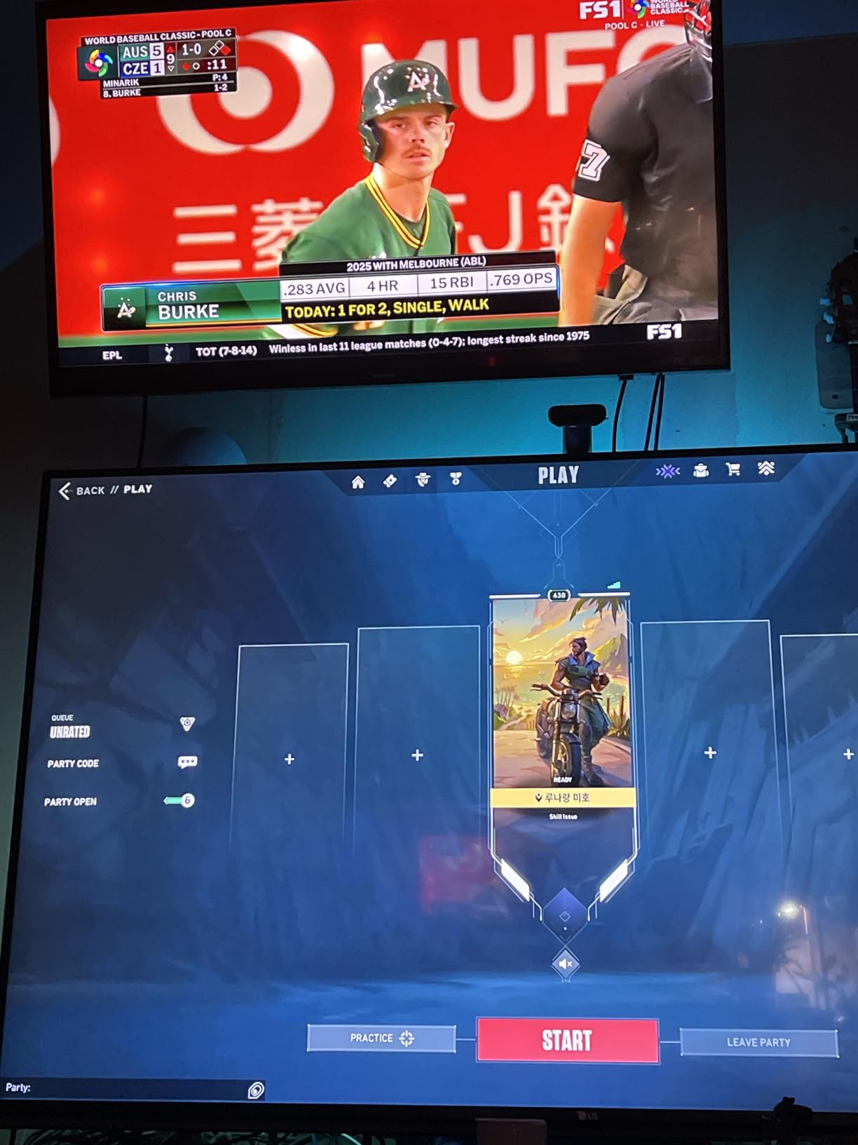 avedio links HDMI Splitter 1 in 2 Out [w/ 4 Ft Hdmi Cable]Not for Extended Display-Mirror Same Screen Only, 4K 1x2 HDMI Splitter 1 to 2 for 3D 1080P@60Hz, Copy 1 Source to 2 Displays at The Same Time customer photo 1