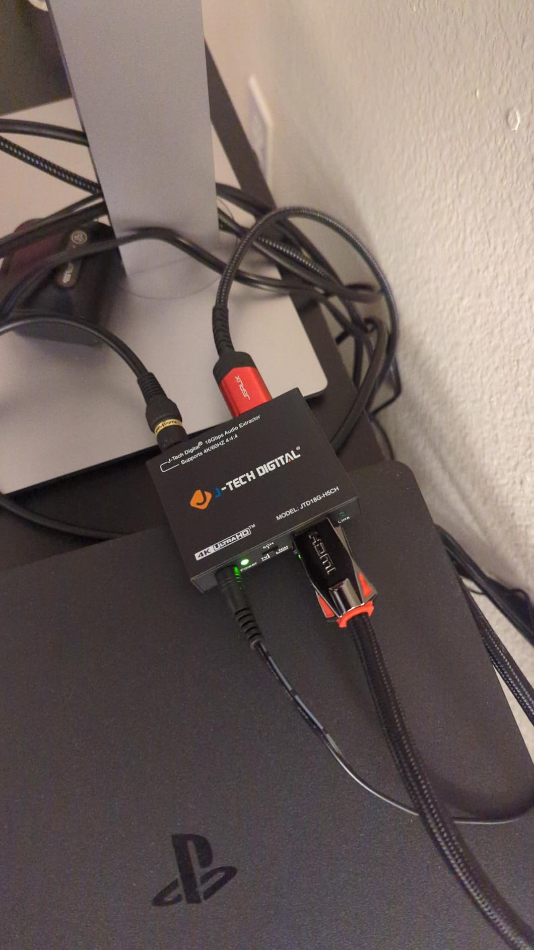 4K 60Hz HDMI Audio Extractor Converter SPDIF + 3.5MM Output Supports HDMI 2.0, HDCP 2.2, 1080P@120Hz, 1080P@144Hz, Dolby Digital/DTS Passthrough CEC, HDR10 by J-Tech Digital [JTD18G-H5CH] customer photo 2