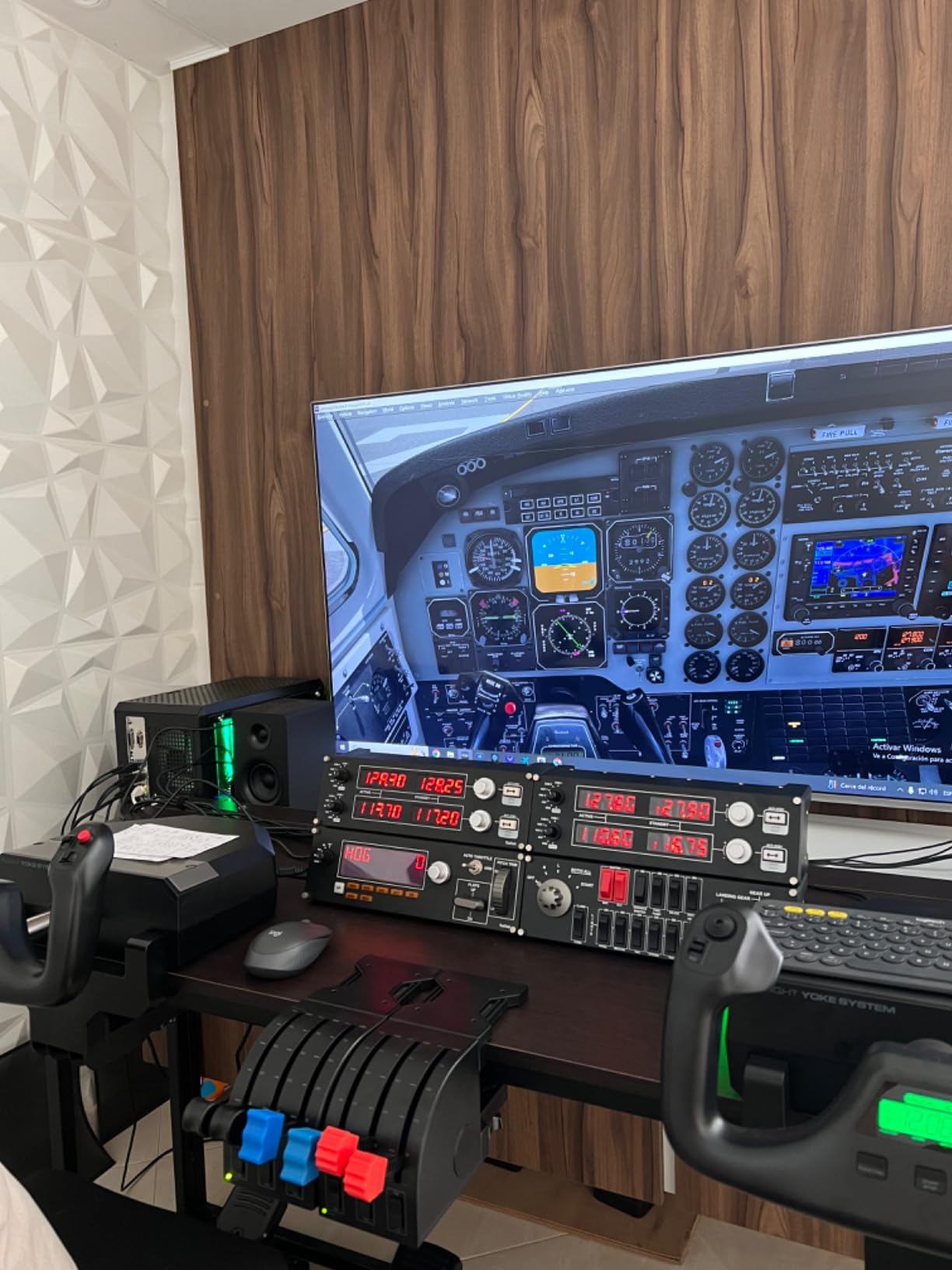 Logitech G Saitek Pro Flight Radio Panel Controller for PC - 945-000029 (Renewed) customer photo 2