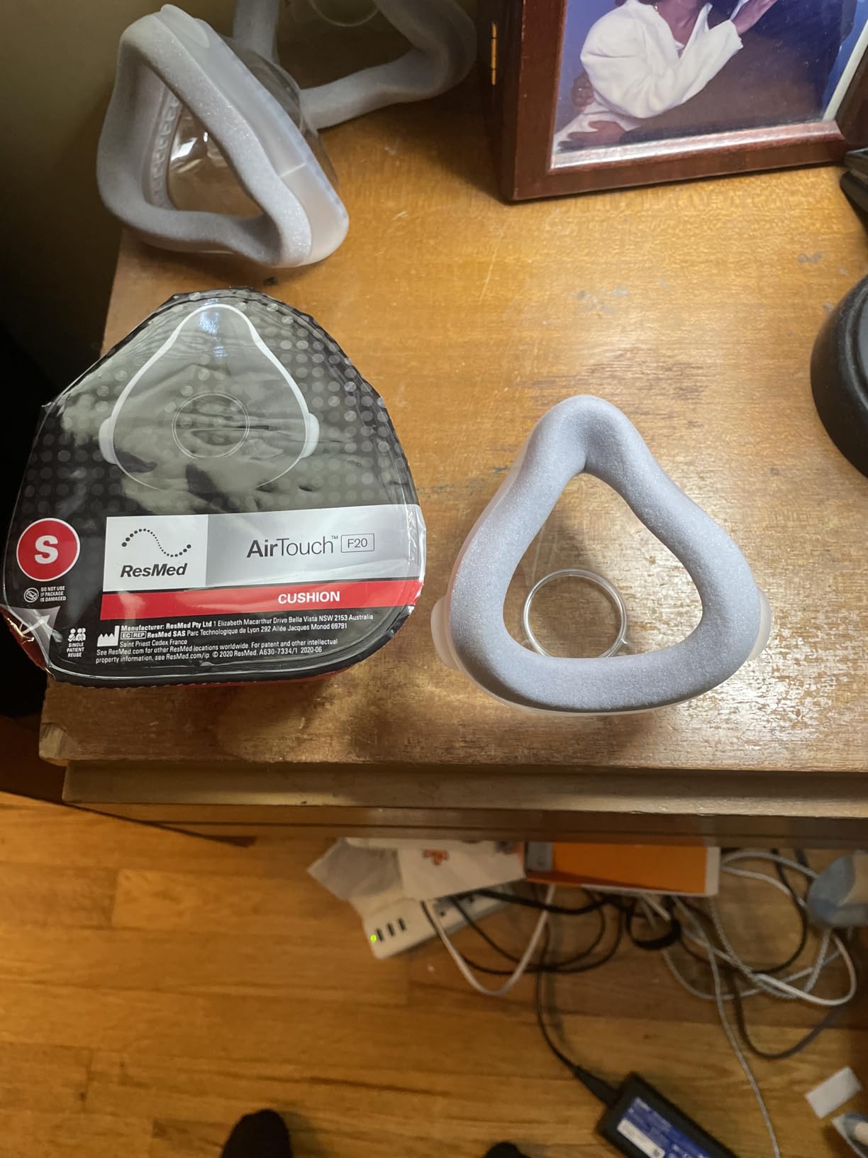 ResMed AirTouch F20 Cushion (Large) - Best Seller customer photo 2