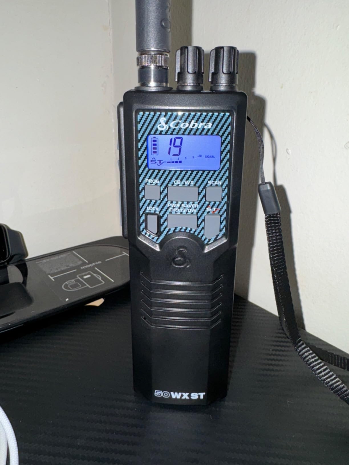 Cobra HHRT50 Road Trip CB Radio - 2-Way Handheld Emergency Radio with Access to Full 40 Channels & NOAA Alerts, Rooftop Magnet Mount Antenna and Omni-Directional Microphone, Black customer photo 1