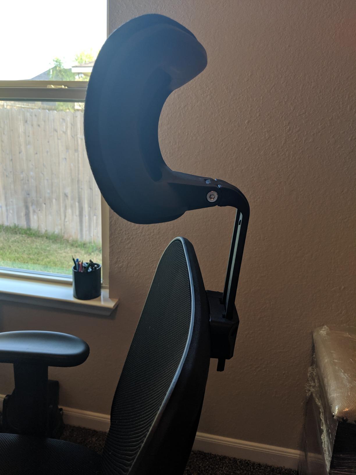 Duramont Ergonomic Office Chair with Rollerblade Wheels - High Back Breathable Mesh Desk Chair, 4D Lumbar Support, Memory Foam Seat, Adjustable Headrest and Armrests, Reclines, Black customer photo 1