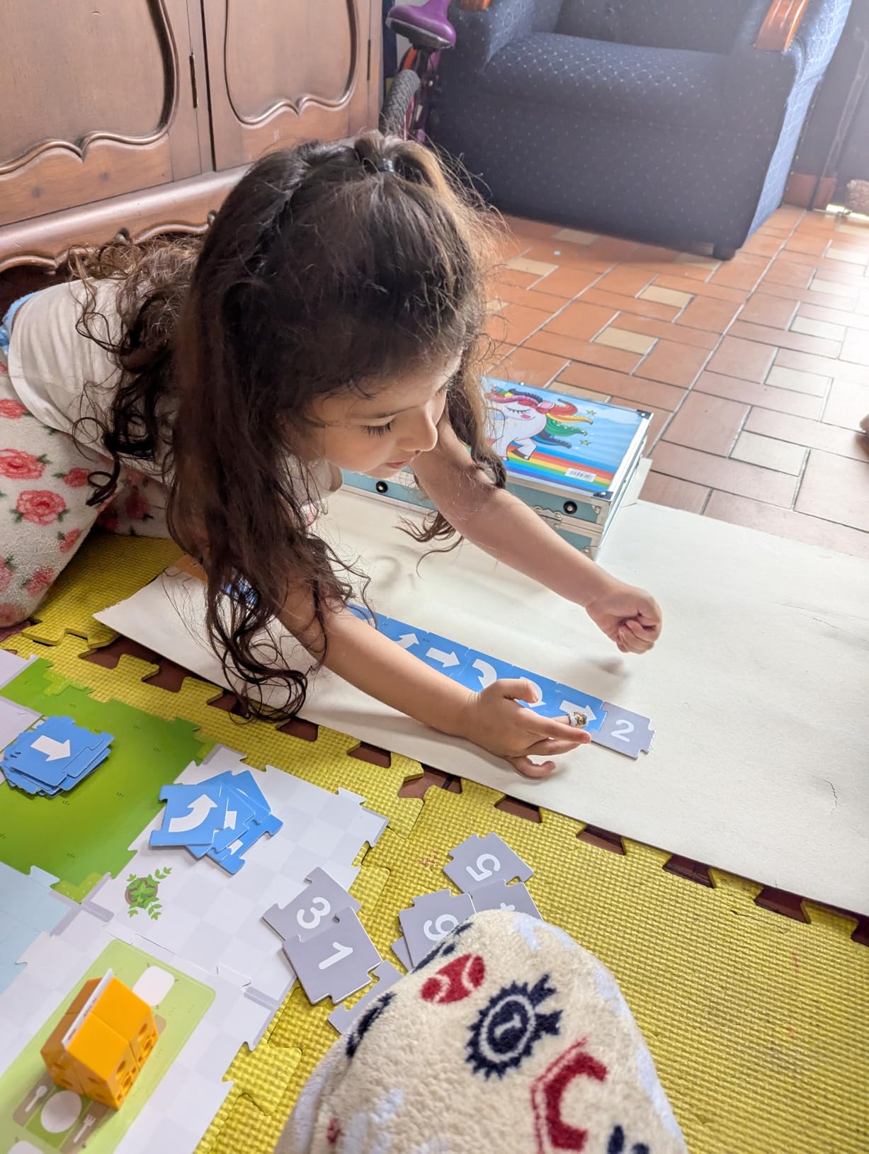 Kids First Coding & Robotics | No App Needed | Grades K-2 | Intro To Sequences, Loops, Functions, Conditions, Events, Algorithms, Variables | Parents' Choice Gold Award Winner | by Thames & Kosmos customer photo 1