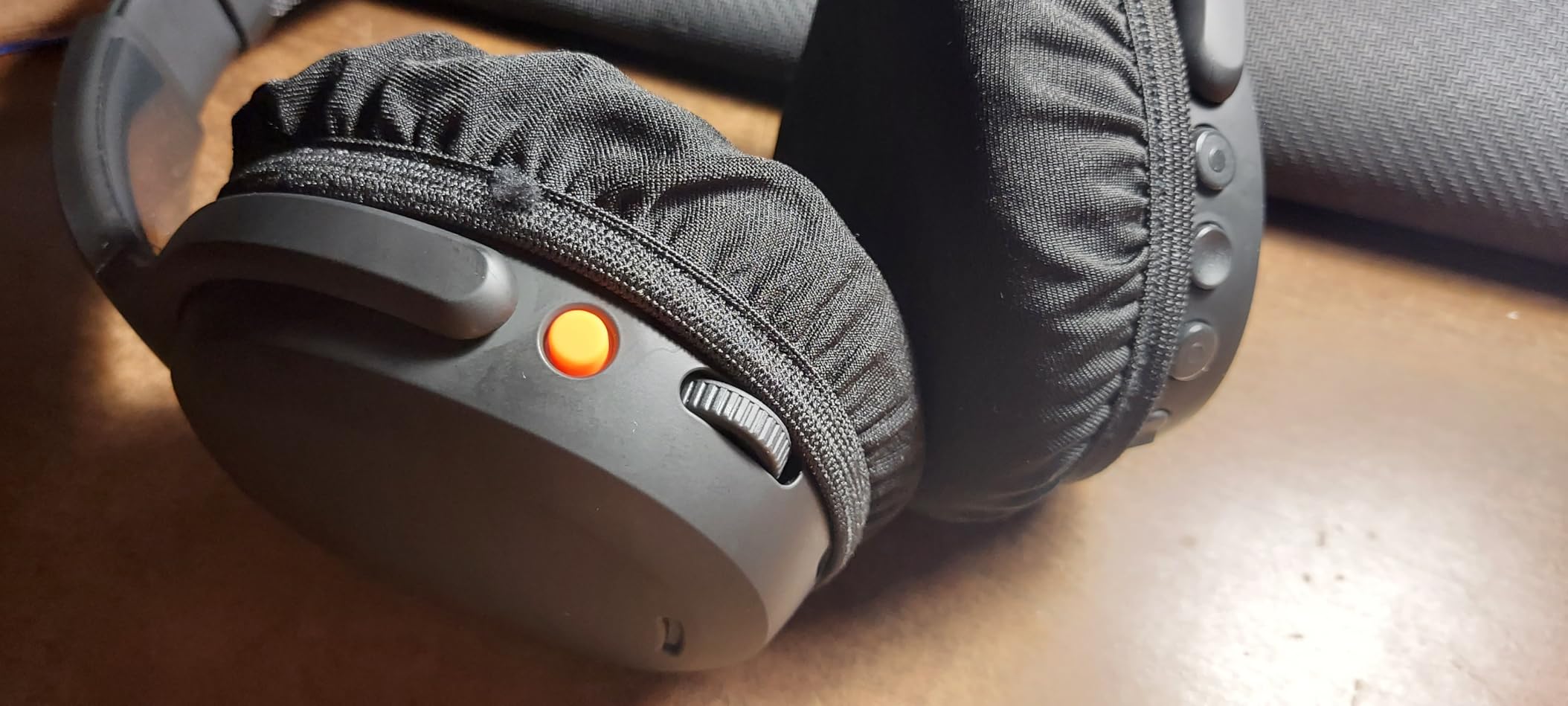 Geekria 2 Pairs Flex Fabric Headphones Ear Covers - Product Safety Certified - Washable & Stretchable Earcup Protectors for Over-Ear Headsets, Sweat Pads for Gym, Gaming (Size M/Diamond) customer photo 2