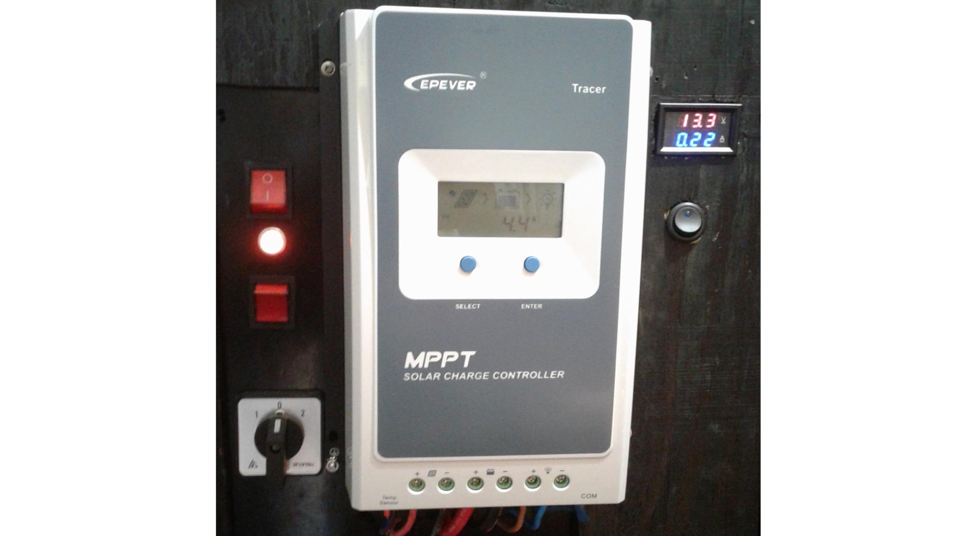 EPEVER MPPT Solar Charge Controller 40A 12V 24V Auto Max PV 100V Solar Panel Regulator Common Negative Ground LCD Display Tracer4210AN G3 for Gel Flooded Sealed LiFePO4 Lithium Battery customer photo 2