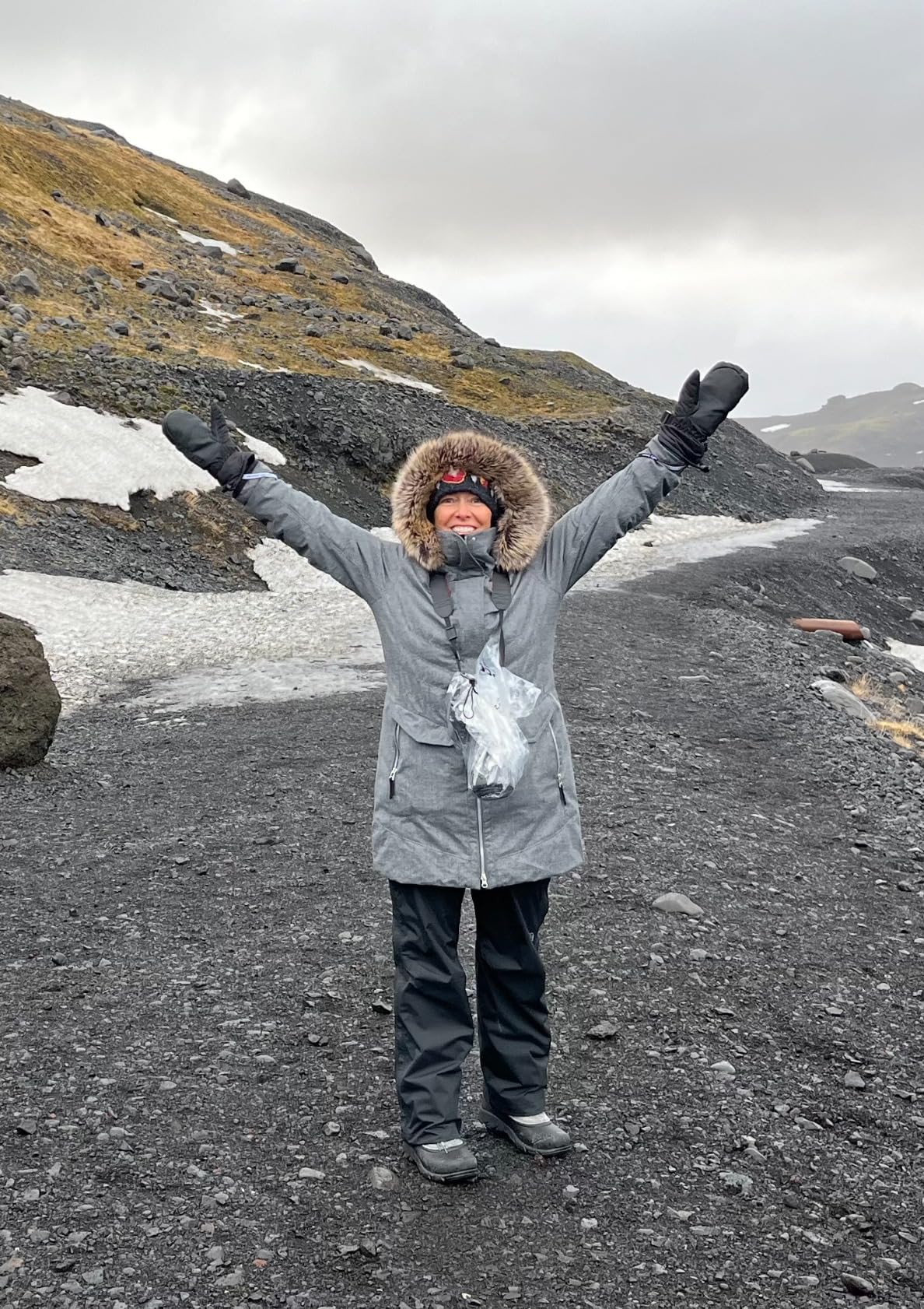 DSLR Camera Rain Cover JJC Rain Coat Sleeve Protector for Canon Nikon Fujifilm Sony Olympus Panasonic Tamron Sigma with a Lens up to 18