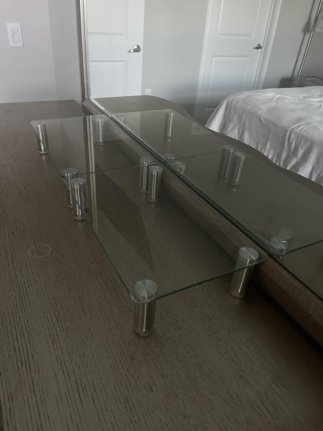 Hemudu 2 Pack Computer Monitor Riser with Height Adjustable Multi Media Desktop Stand for Flat Screen LCD LED TV, Laptop/Notebook/Xbox One customer photo 1