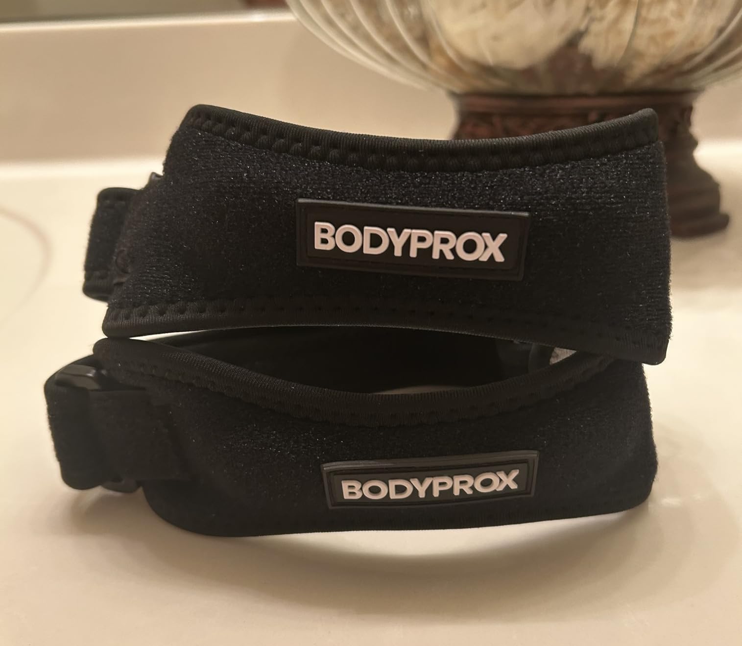 Bodyprox Patella Tendon Knee Strap 2 Pack, Knee Pain Relief Support Brace Hiking, Soccer, Basketball, Running, Jumpers Knee, Tennis, Tendonitis, Volleyball & Squats customer photo 2