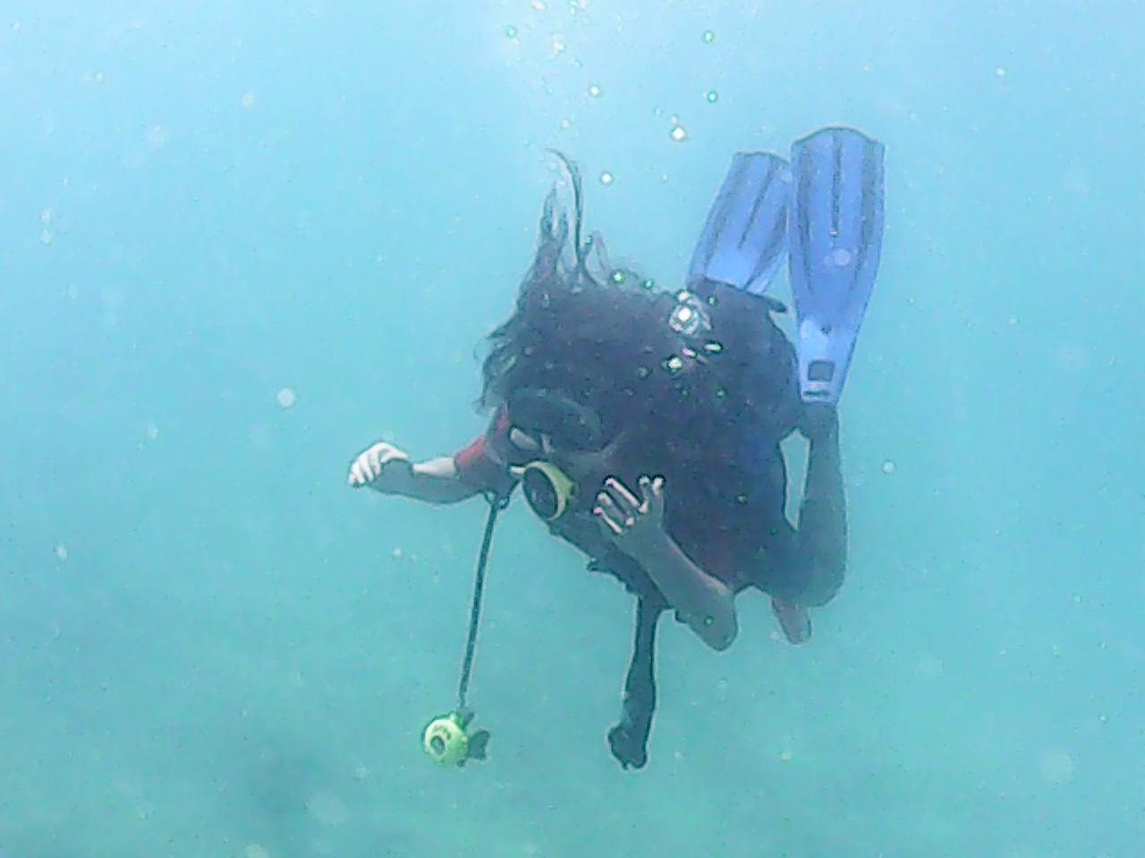 VEMONT Action Camera, 1080P 12MP Sports Camera Full HD 2.0 Inch Action Cam 30m/98ft Underwater Waterproof Camera with Mounting Accessories Kit customer photo 2