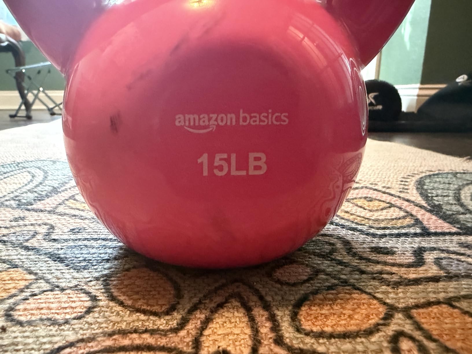 Amazon Basics Vinyl Kettlebell customer photo 2