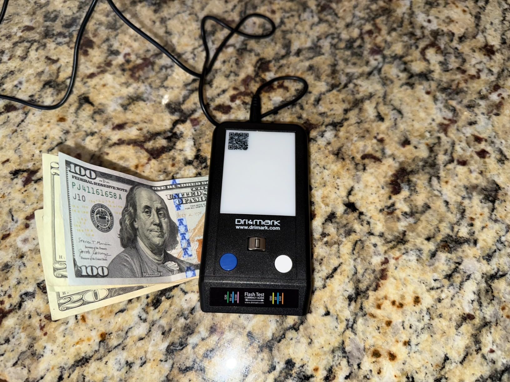 Dri Mark Flash Test Counterfeit Bill Detector, 3 Easy Tests in One Small Device, Watermark, Ink, Security Strip, Fast and Accurate Money Checker, Fake Currency Detection Machine, Maintenance Free customer photo 2