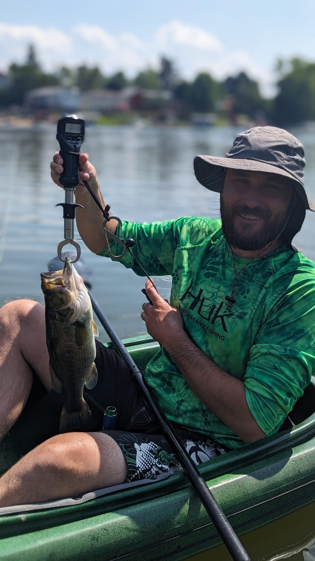 Piscifun Fish Gripper with Digital Fish Scale, Memory Function Fishing Scale, Save Up to Most 10 Set of Weight, Saltwater-Resistant, Portable Stainless Steel Fish Lip Gripper, Fishing Gear Gift customer photo 1