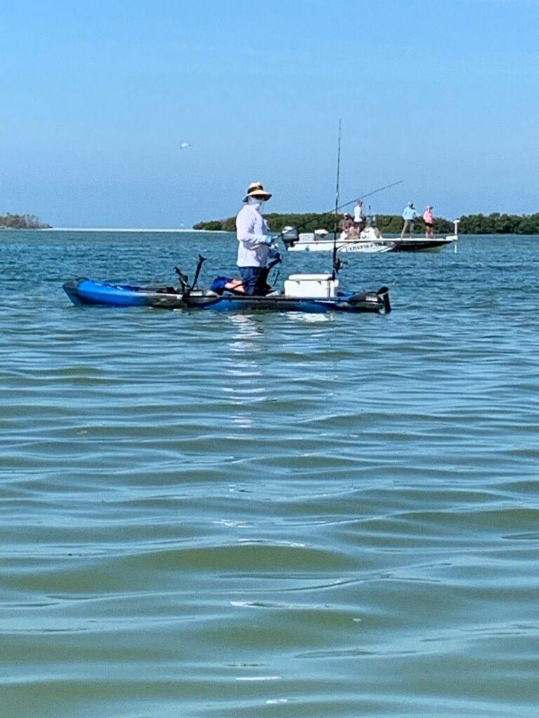 Engel 30qt Live Bait Cooler Box with 2nd Gen 2-Speed Portable Aerator Pump and 4 x Fishing Rod Holder Attachments customer photo 1