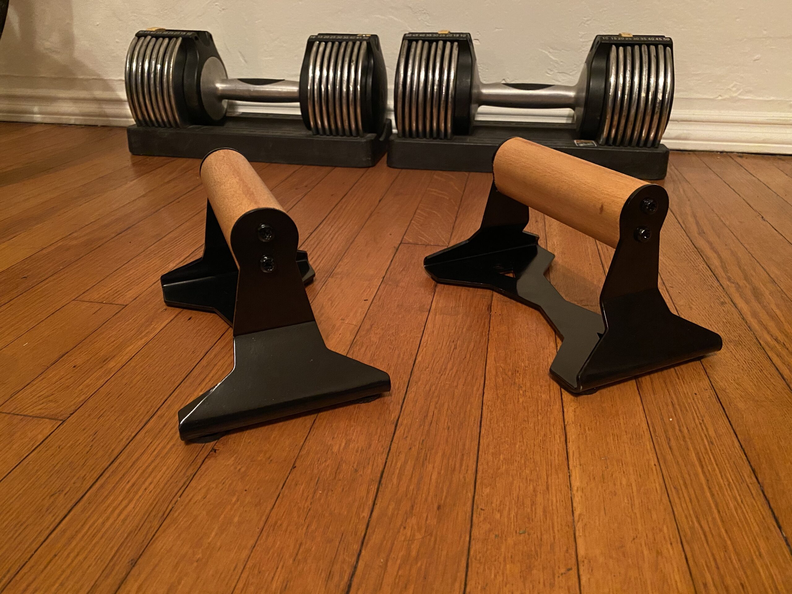 PULLUP & DIP Parallettes - Push Up Handles with Ergonomic Wooden Handles & Heavy-Duty Steel - Non-slip Parallettes Bars for Strength Training and Calisthenics customer photo 1