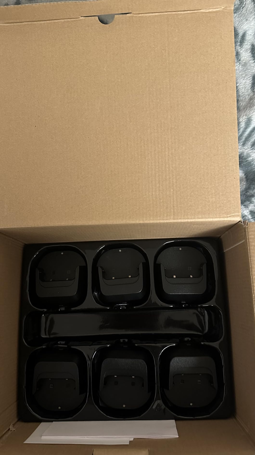 SAMCOM FPCN30A Two Way Radios Long Range 5 Watts Walkie Talkies for Adults Rechargeable 2 Way Radios UHF Handheld Business Group Call Radio 1500mAh Battery with Earpieces for Construction (6 Pack) customer photo 1