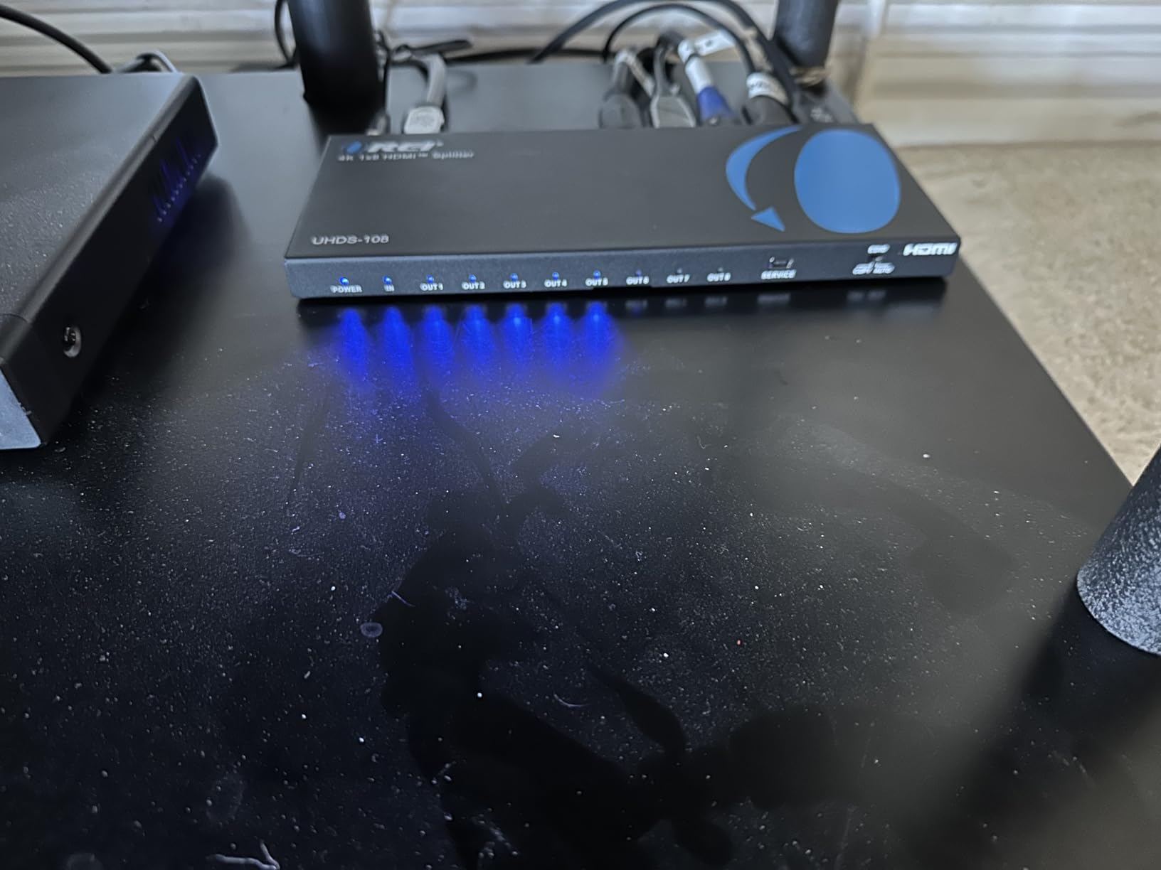 OREI UltraHD 4K @ 60 Hz 1 x 2 HDMI Splitter 1 in 2 Out (2 Port) 4:4:4 8-bit - Does Not Bypass HDCP, 18 Gbps, 4K HDMI Splitter customer photo 2