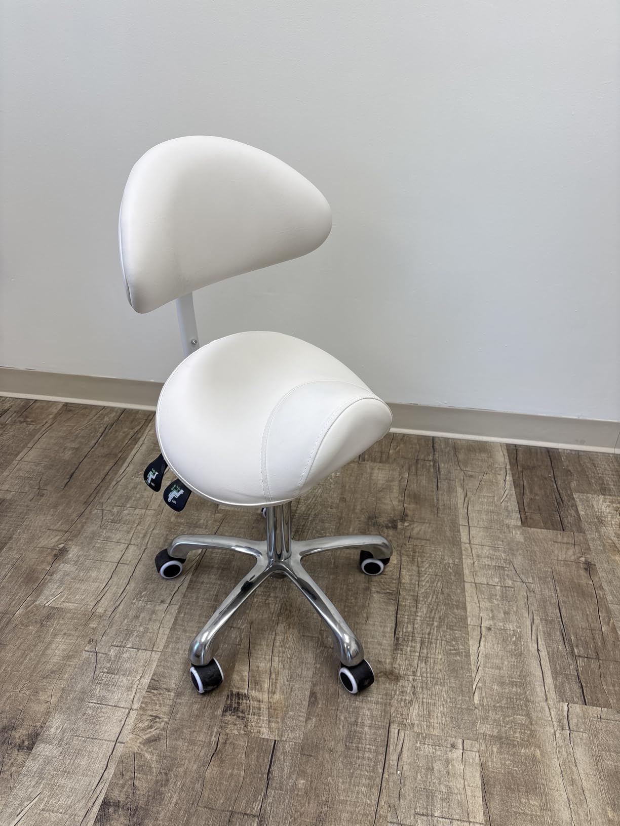 Kaleurrier Saddle Stool Rolling Swivel Height Adjustable with Wheels, Heavy Duty Saddle Chair, Ergonomic Stool Chair for Hair Salon Lab Clinic Dental Massage Home Office Kitchen (Coffee, Without Back) customer photo 1