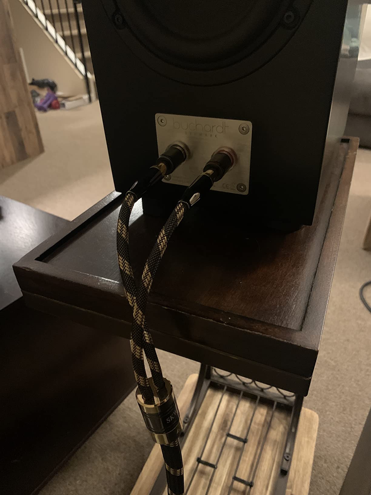 SKW A Pair Audiophile Speaker Cable, Convertible Banana Spade Gold Plated Connector, Nylon Braid, HiFi Quality Cable (8.2ft/2.5M, 2 Cables for 2 Speakers) customer photo 2