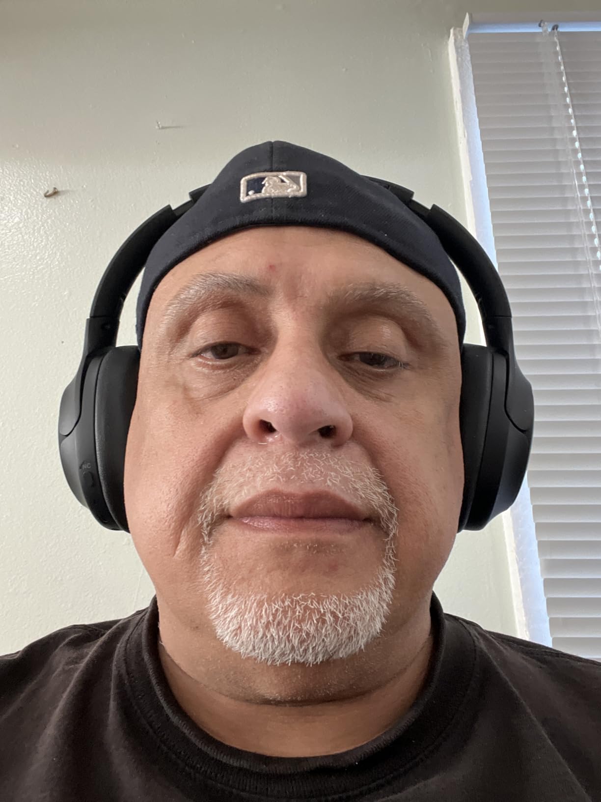 TOZO Hybrid Active Noise Cancelling Headphones, Wireless Over Ear Bluetooth Headset, 60H Playtime, Hi-Res Audio Custom EQ via App Deep Bass Comfort Fit Ear Cups, for Home Office Travel customer photo 2