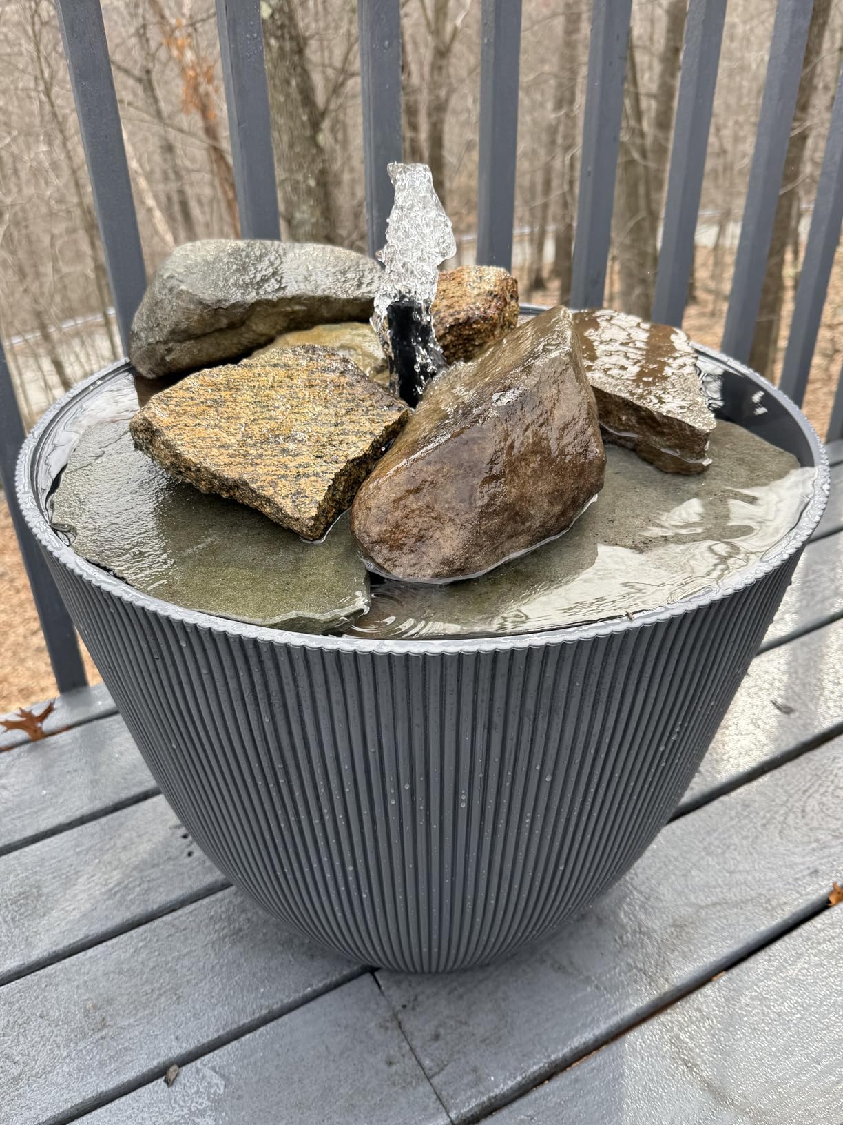 VIVOSUN 800GPH Submersible Pump (3000L/H, 24W), Ultra Quiet Water Fountain Pump with 10ft High Lift with 6.5ft Power Cord, 3 Nozzles for Fish Tank, Pond, Aquarium, Statuary, Hydroponics Green customer photo 2