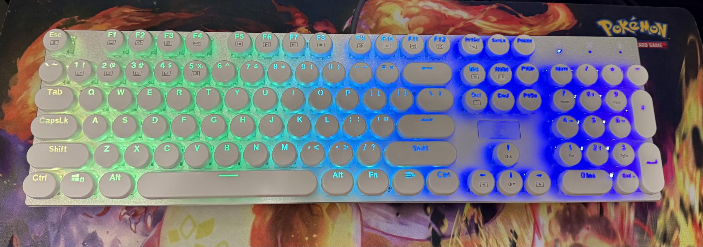 HUO JI E-Yooso Z-88 Wired Typewriter Style Mechanical Gaming Keyboard, Programmable RGB Backlit, Blue Switches - Clicky, USB-C Cable, Metal Panel, 104 Double-Shot Keycaps for PC, White customer photo 2