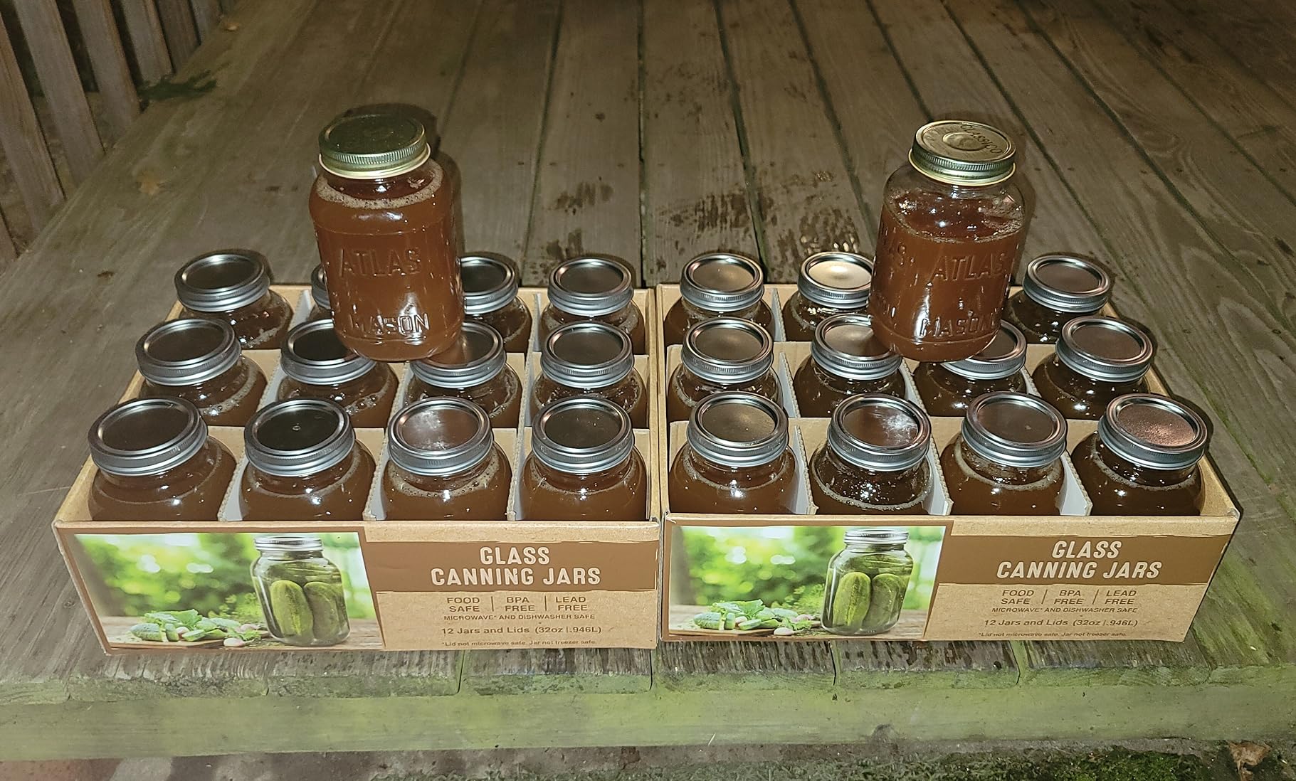 EJWOX 1.6 Gallon Fruit and Wine Press, Manual Cider Juice Maker with Solid Beech Wood Basket & Heavy-Duty Stand for Apples, Grapes, Berries customer photo 2