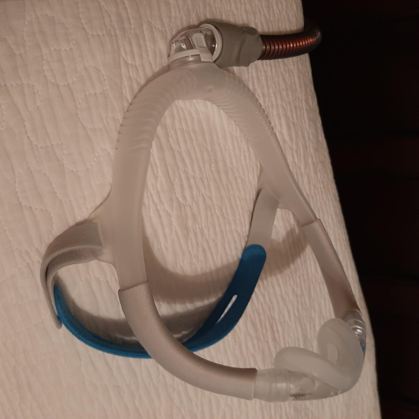 ResMed AirFit N30i Standard Frame System, Elbow & Nasal Cradle Cushion - For CPAP Mask - Medium customer photo 2