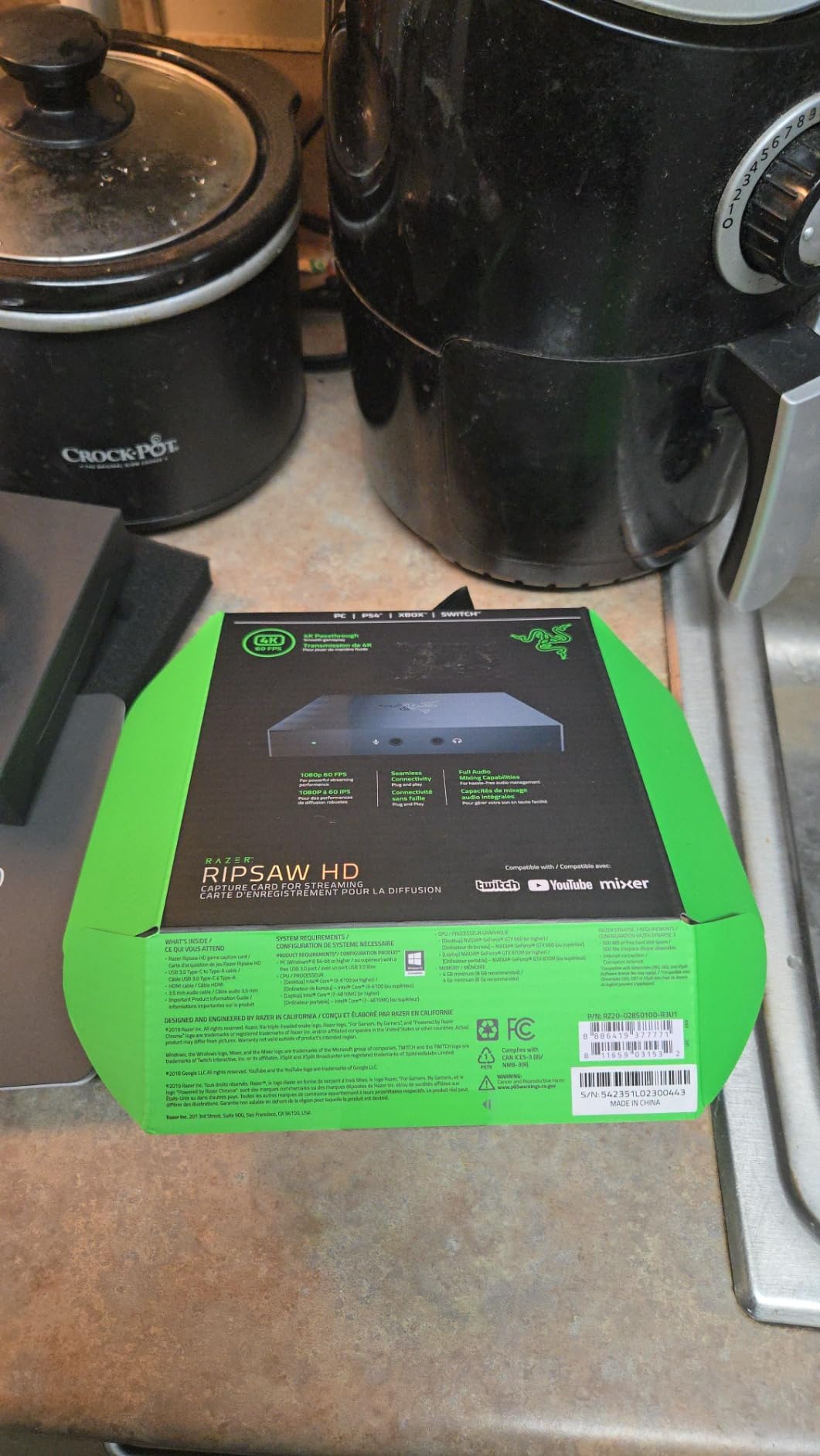 Razer Ripsaw HD Game Streaming Capture Card: 4K Passthrough - 1080P FHD 60 FPS Recording - Compatible W/ PC, PS4, Xbox One, Nintendo Switch customer photo 2