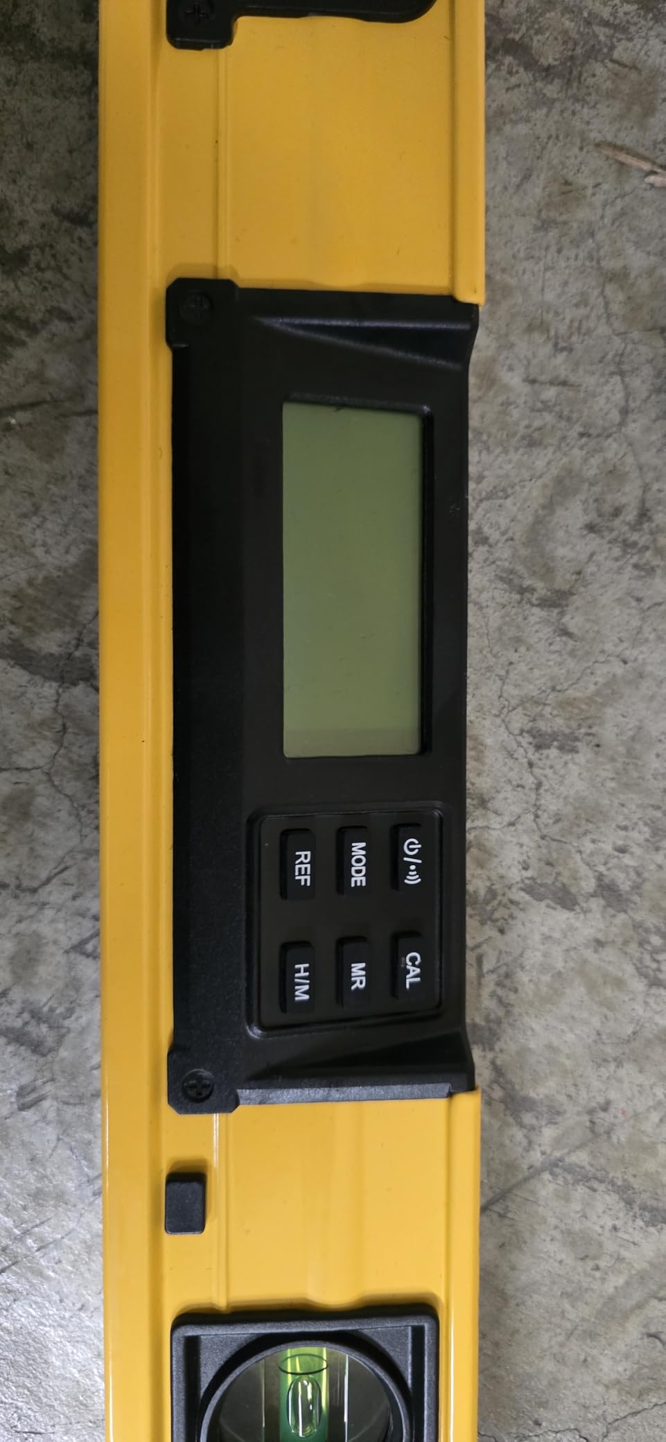 24-Inch Digital Torpedo Level and Protractor | Neodymium Magnets | Bright LCD Display | IP54 Dust/Water Resistant smart level with Carrying Bag customer photo 1