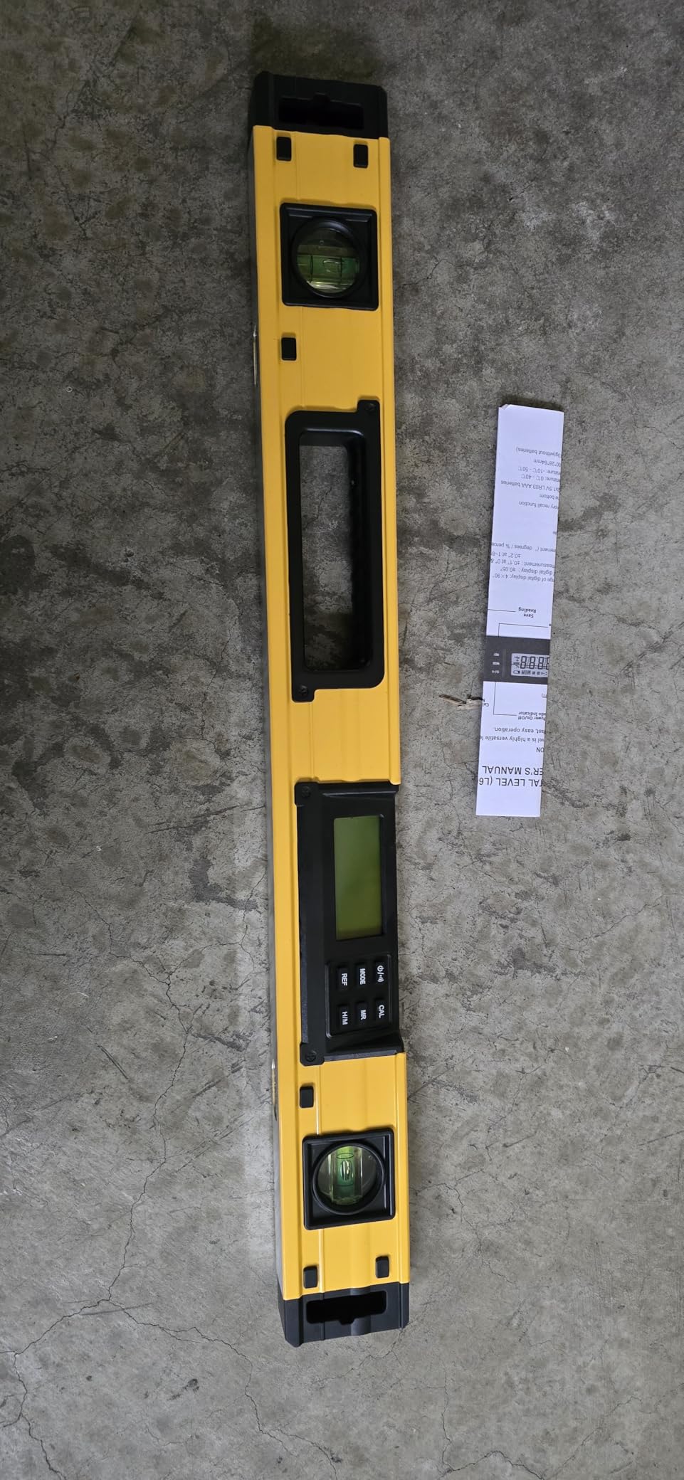 24-Inch Digital Torpedo Level and Protractor | Neodymium Magnets | Bright LCD Display | IP54 Dust/Water Resistant smart level with Carrying Bag customer photo 2