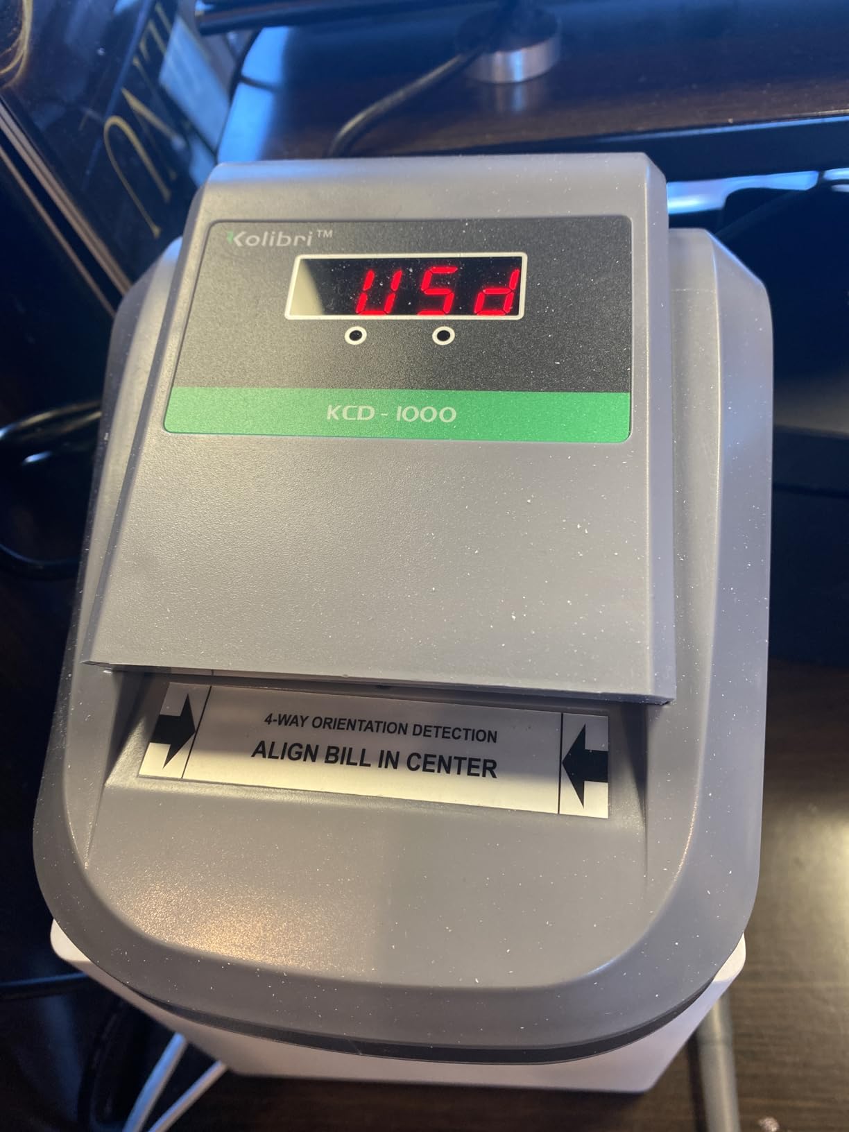 Kolibri KCD-1000 4-Way Orientation Portable Fake Currency Reader and Counterfeit Bill Detector with UM, Magnetic, Infrared Counterfeit Money Detector, Easy Pass/Fail Indicator customer photo 1