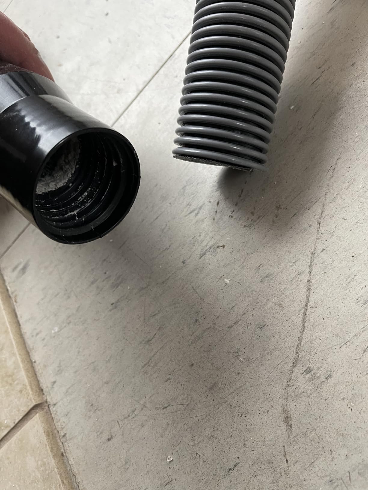 Ridgid 62703 RT1200 NXT 12-Gallon Wet Dry Shop Vacuum with 5.0 Peak HP customer photo 1