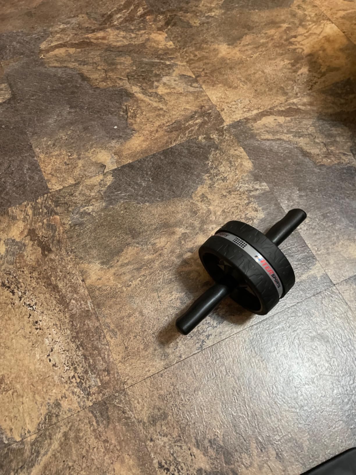 Ab Rollers Wheel Kit, Exercise Wheel Core Strength Training Abdominal Roller Set with Push Up Bars, Resistance Bands, Knee Mat Home Gym Fitness Equipment for Abs Workout customer photo 1