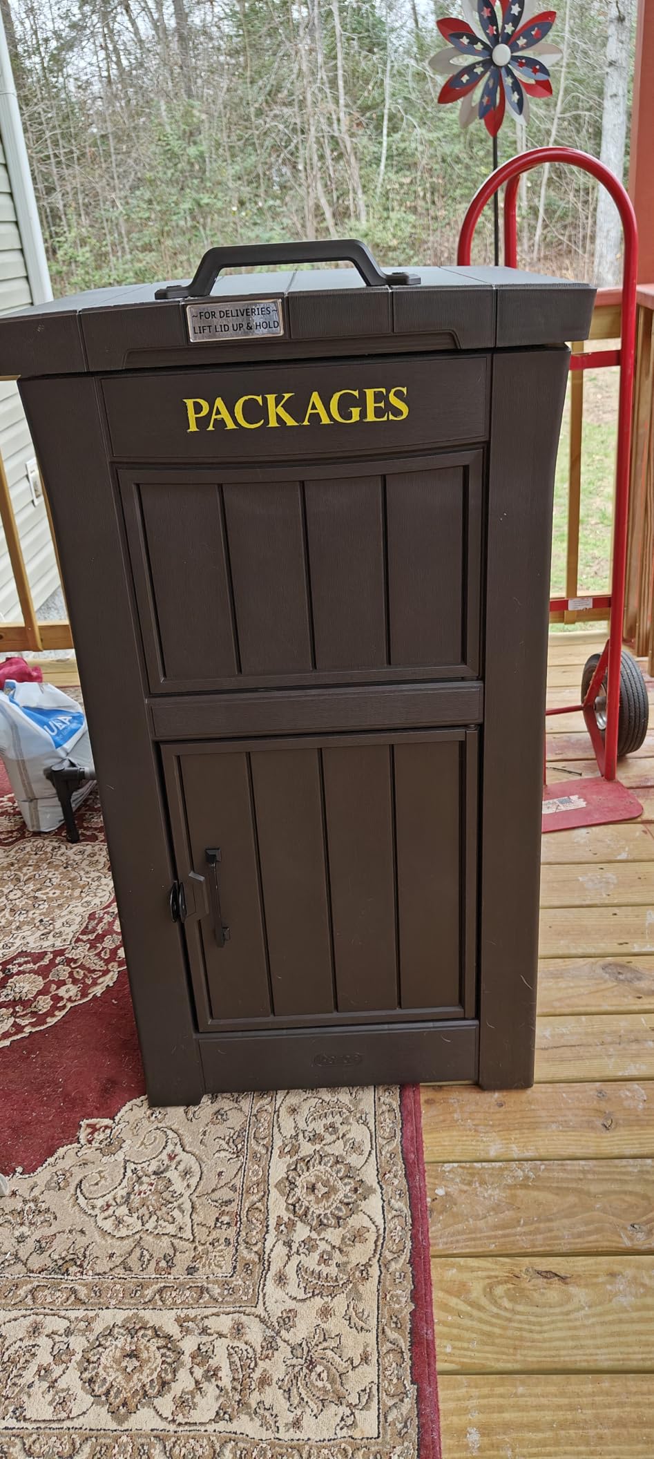 Keter Delivery Box for Porch with Lockable Secure Storage Compartment to Keep Packages Safe, One Size, Brown customer photo 2