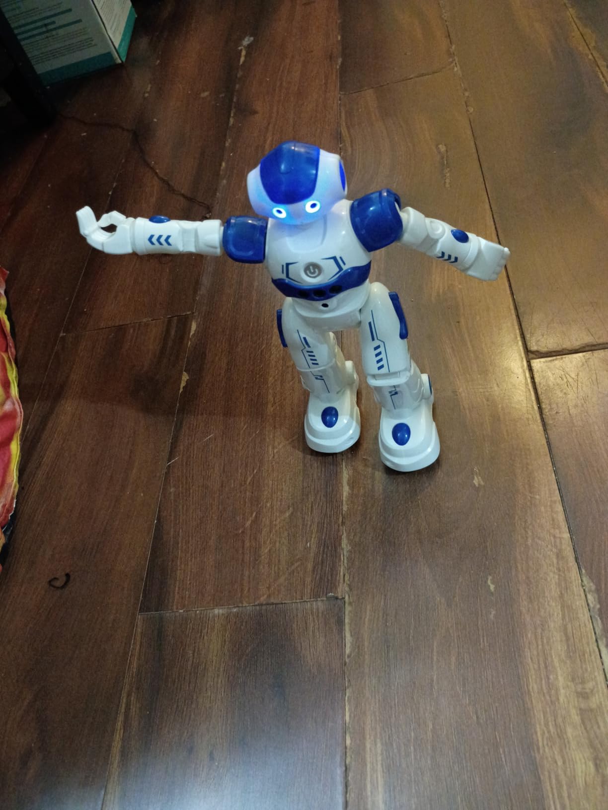 KingsDragon RC Robot Toys for Kids, Gesture & Sensing Programmable Remote Control Smart Robot for Age 3 4 5 6 7 8 Year Old Boys Girls Birthday Gift Present customer photo 1