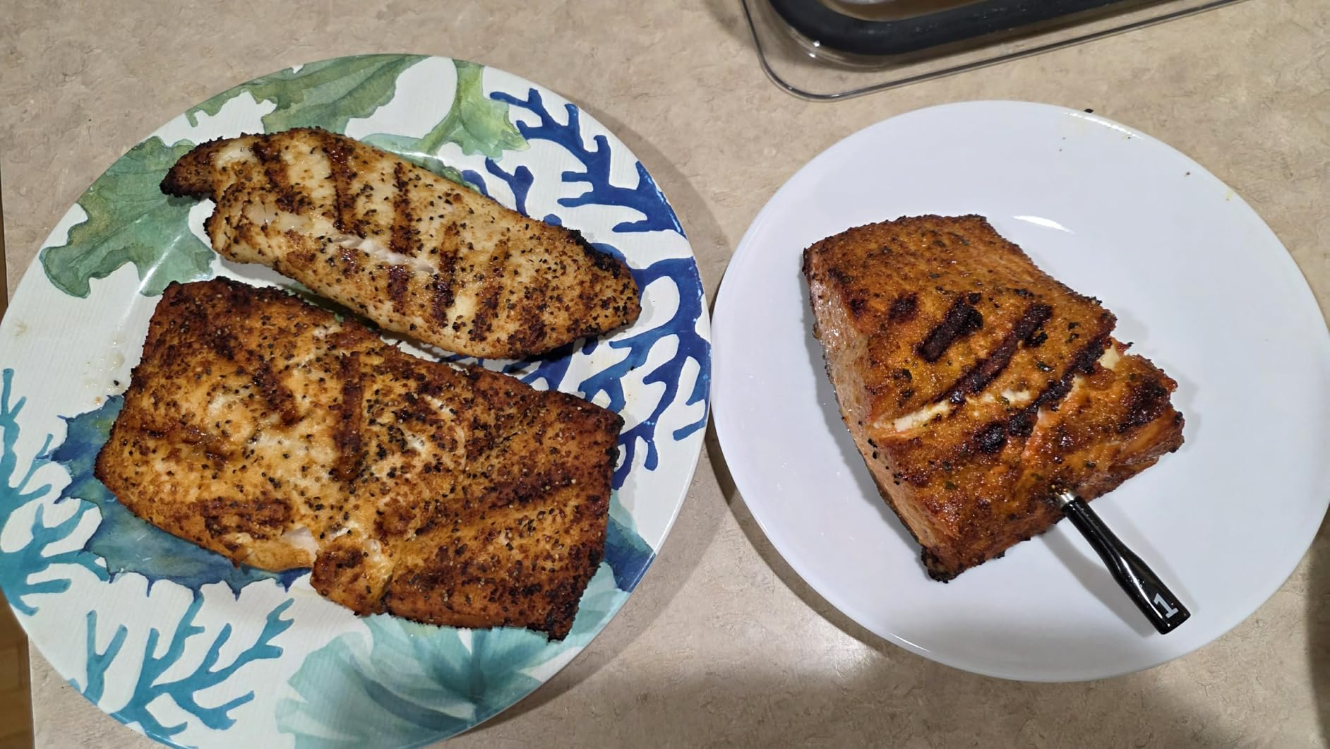 Ninja Foodi 5-in-1 Indoor Grill, Air Fryer, Roast, Bake, and Dehydrate (AG301) customer photo 1