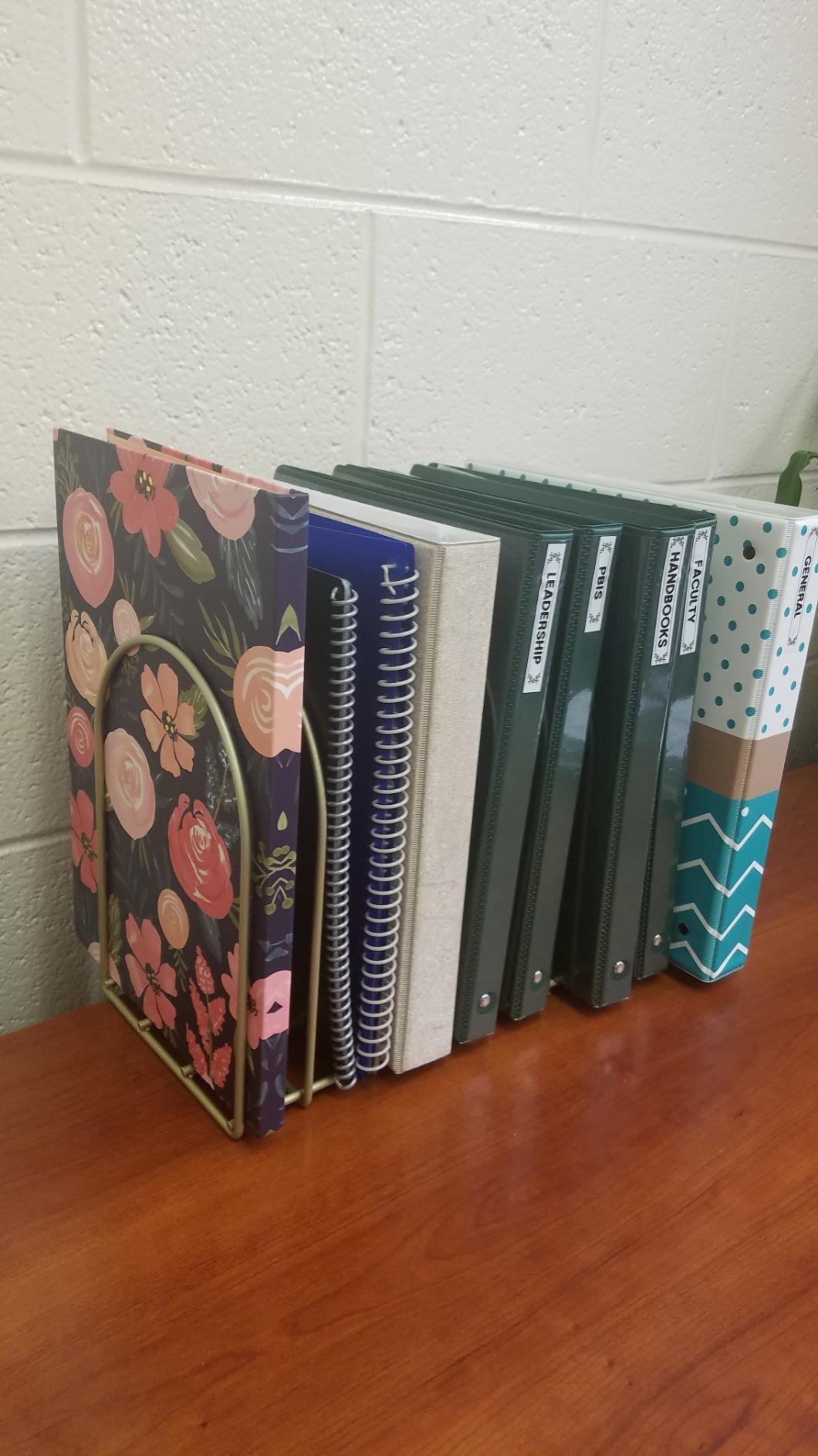 MyGift Large Desktop Document Holder, Brass Metal Wire File Folder Organizer Rack with 8-Slots customer photo 2