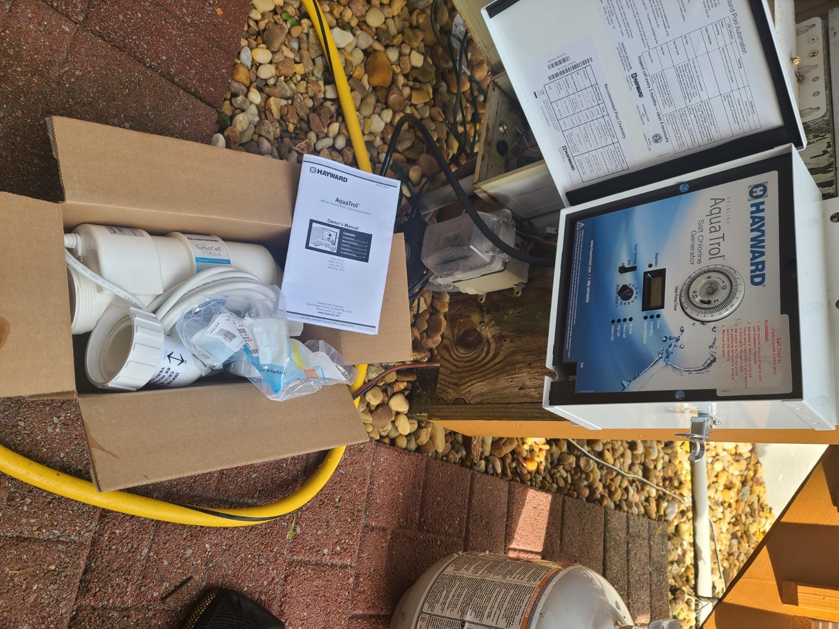 Hayward W3AQ-TROL-RJ AquaTrol Salt Chlorination System for Above-Ground Pools up to 18,000 Gallons with Return Jet Fittings, Straight Blade Line Cord and Outlet customer photo 2