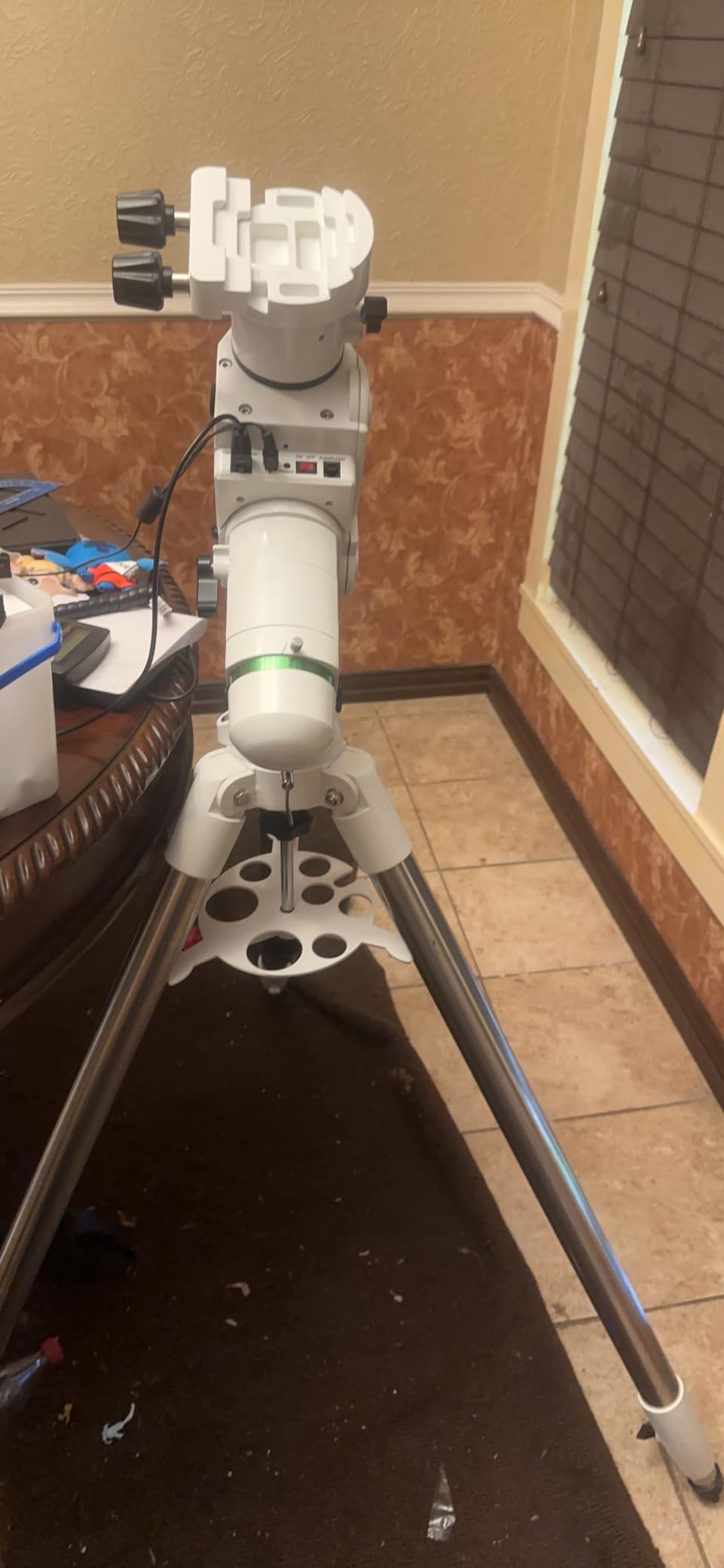 Sky-Watcher HEQ5 - Fully Computerized GoTo German Equatorial Telescope Mount - Motorized Astrophotography Mount with 42,000 Object Database,White customer photo 1