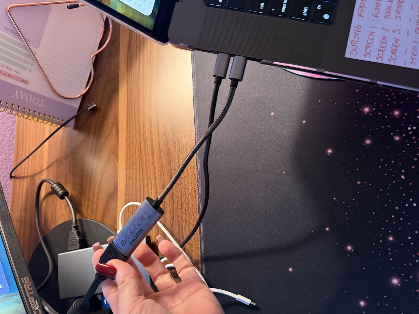 Anker USB C to HDMI Adapter (4K@60Hz), 310 USB-C Adapter (4K HDMI), for MacBook Pro, MacBook Air, iPad Pro, Pixelbook, XPS, Galaxy, and More(Compatible with Thunderbolt 3 Ports) customer photo 2