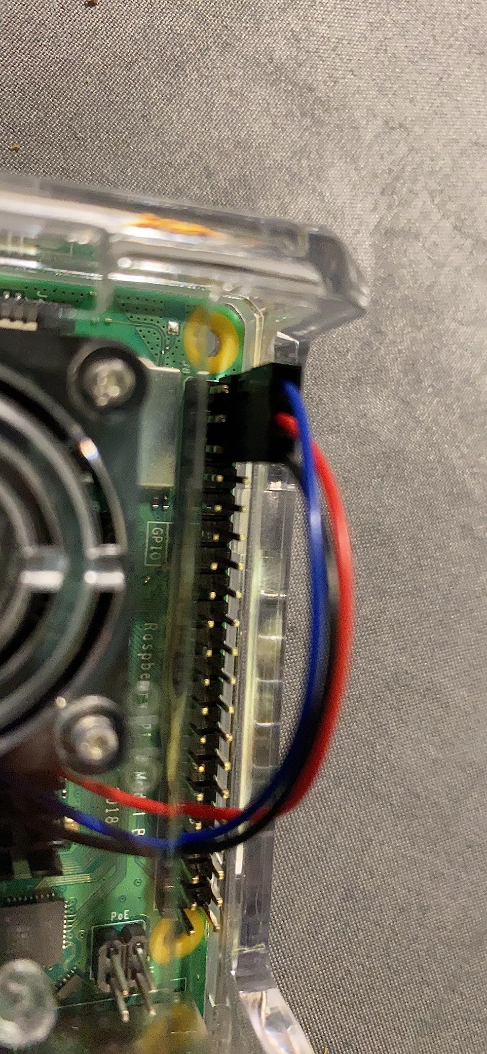 Vilros Basic Starter Kit for Raspberry Pi 4 with Fan Cooled ABS Case-Includes Raspberry Pi 4 Board and 7 Accessories (4GB, Clear Transparent Case) customer photo 2