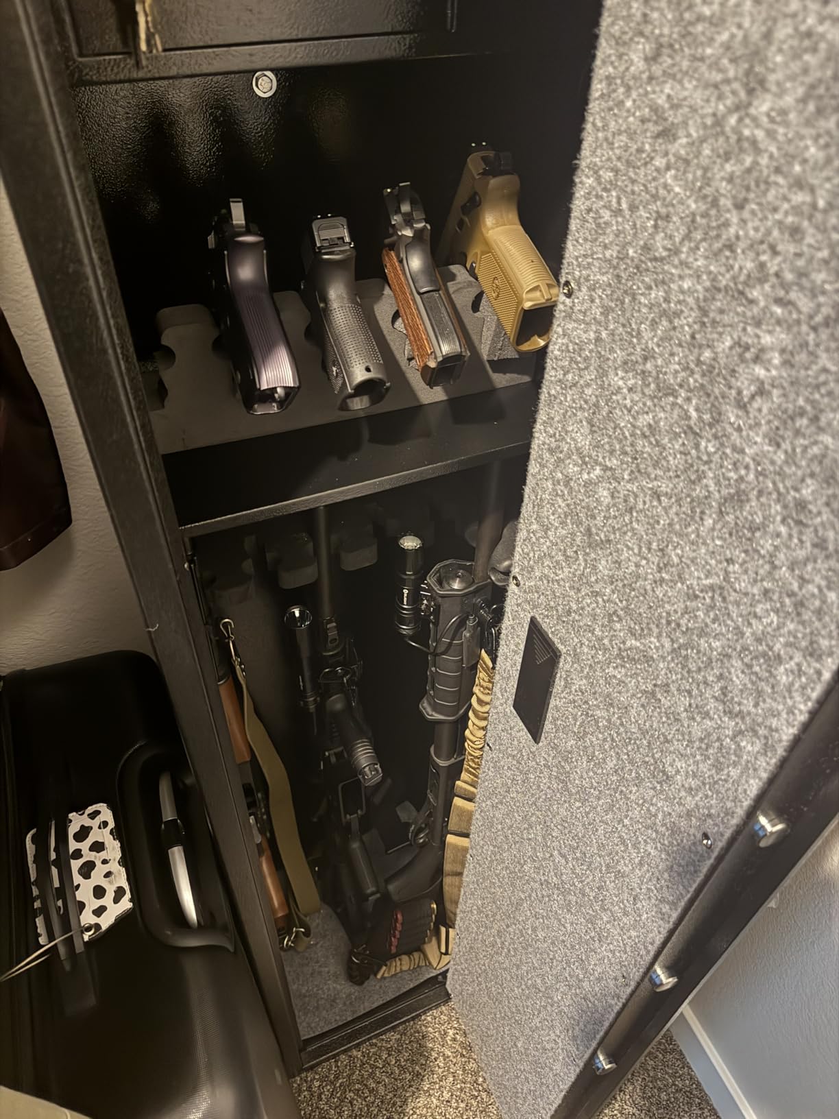 Large Rifle Safe, Long Gun Safe for Rifle Shotgun for Home, Quick Access 5-6 Gun Storage Cabinet with a Handgun Lock Box and a Removable Shelf, Silent Mode(PIN Code Version) customer photo 2