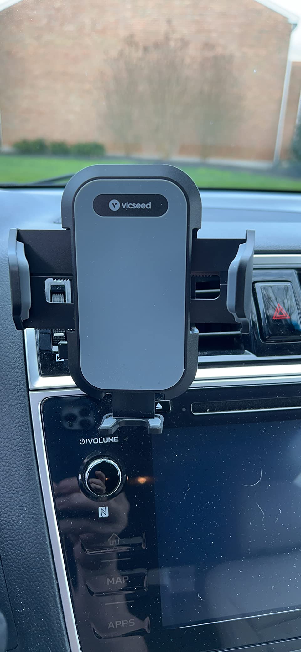 VICSEED Military-Grade Sturdy Car Phone Holder Mount, Upgraded Anti Shake Metal CD Slot & Air Vent Thick Case Friendly Phone Mount for Car customer photo 2