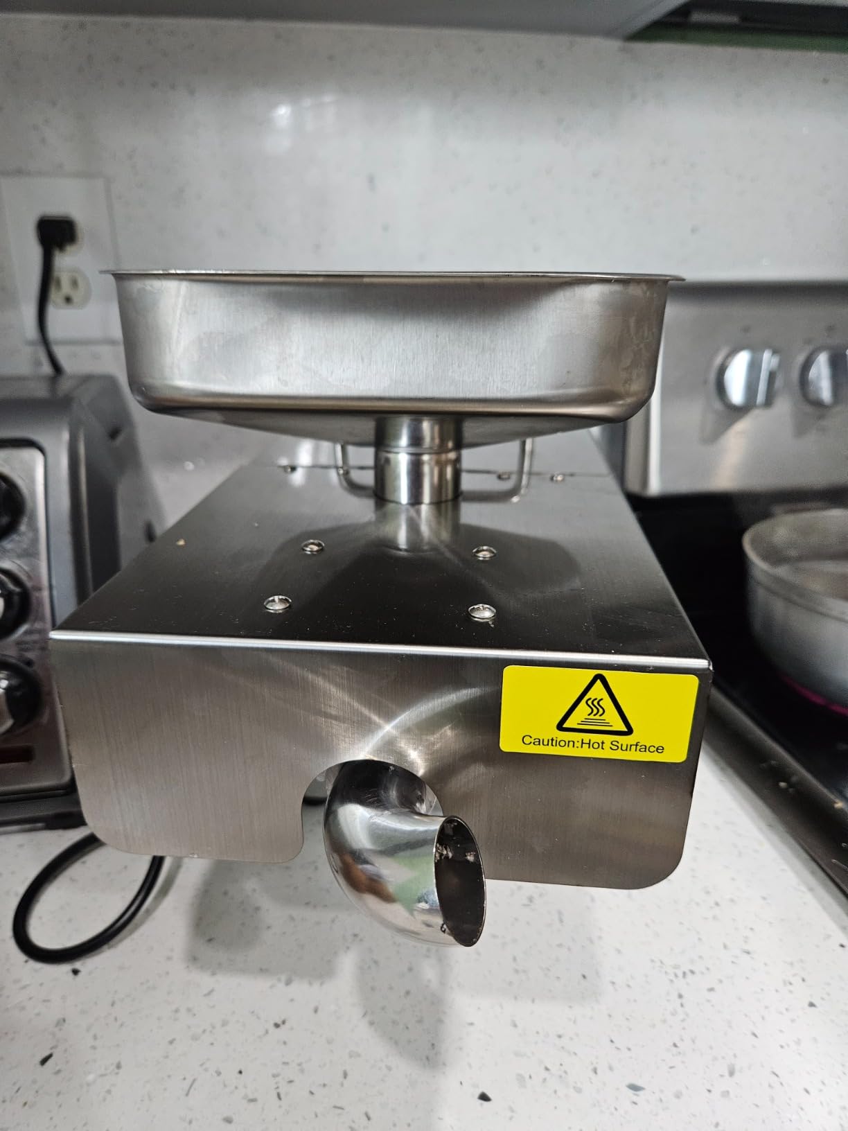 Kitchen Oil Press Machine Electric Automatic Oil Press Machine for Avocado Coconut Flax Peanut Castor Perilla Seed Canola Sesame Commercial Grade1500W customer photo 2