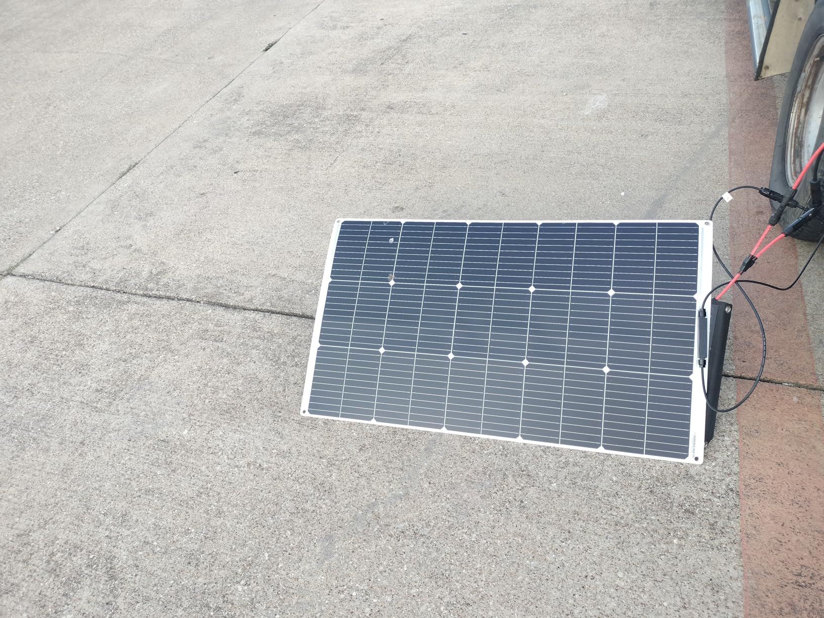 DOKIO 100W 18V Flexible Solar Panel Monocrystalline for 12V Battery Charging, Semi-Flexible ETFE Lightweight with MC4 for RV Marine Boat Camper Van Trailer Off-Grid Power customer photo 1