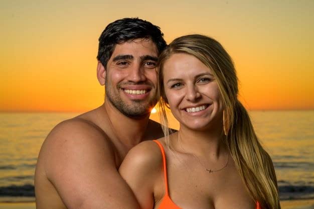 Nikon NIKKOR Z 85mm f/1.8 S - Premium large aperture 85mm portrait prime lens for Z series mirrorless cameras customer photo 1