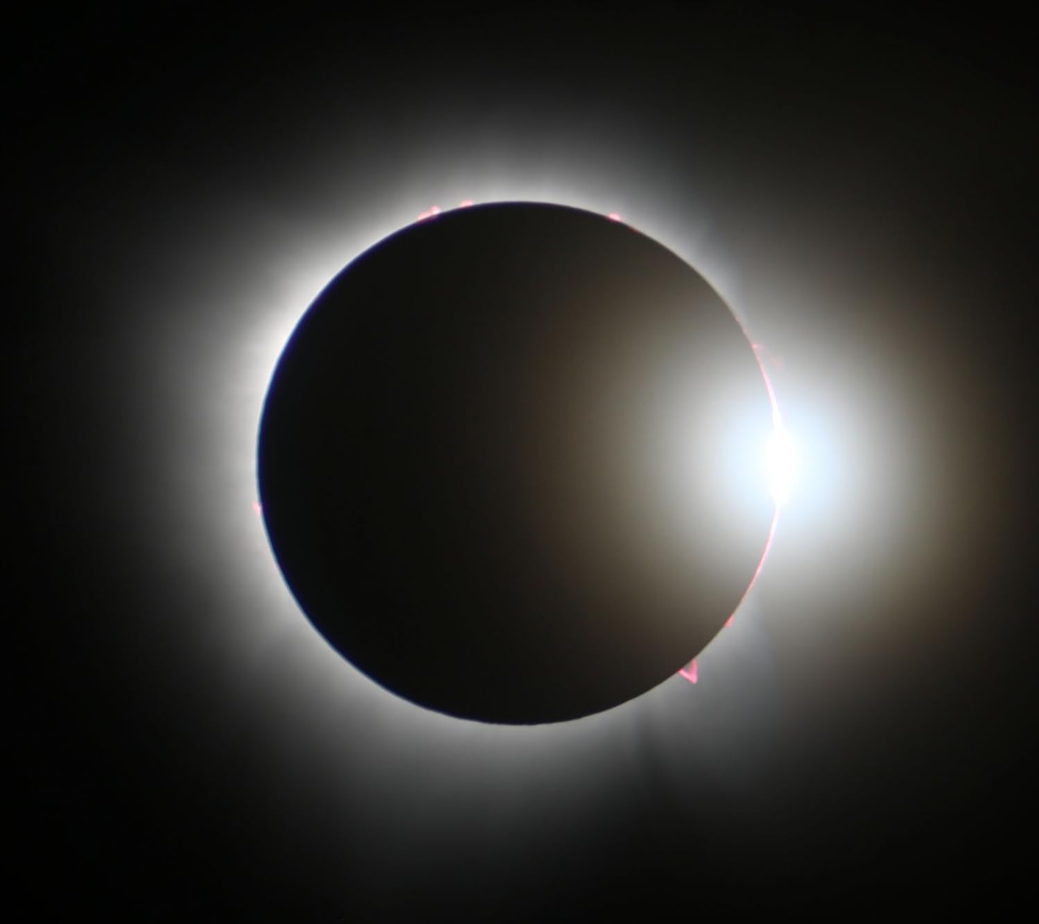 Celestron Travel Scope 70DX Portable Refractor Telescope - 70mm Aperture, Fully-Coated Glass Optics - Includes Bonus Phone Adapter, Backpack & More - Ideal for Beginners & Travel customer photo 1