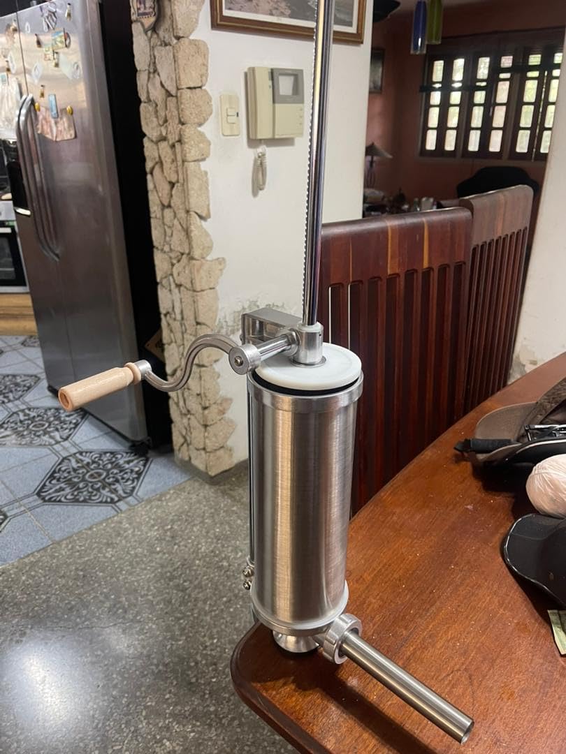 MASTER FENG Sausage Stuffer, Vertical Stainless Steel Sausage Maker Packed with 8 Tubes, Commercial and Household Use (5LBS VERTICAL) customer photo 1