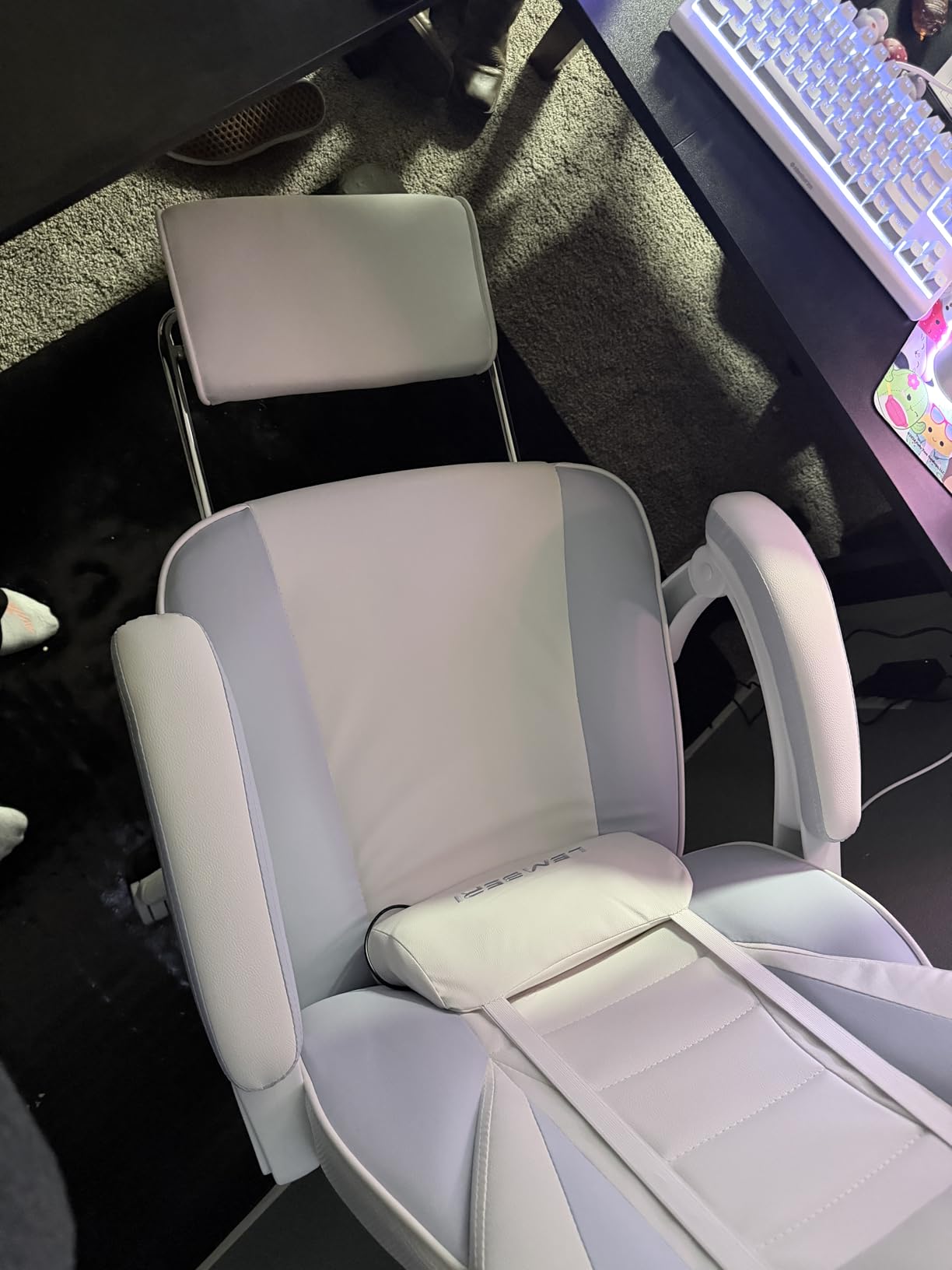 LEMBERI Gaming Chair with Footrest, Ergonomic Video Game Chair for Adults, Big and Tall Chair 400lb Weight Capacity, Racing Style Computer Gamer Chair with Headrest and Lumbar Support, PU Leather customer photo 2